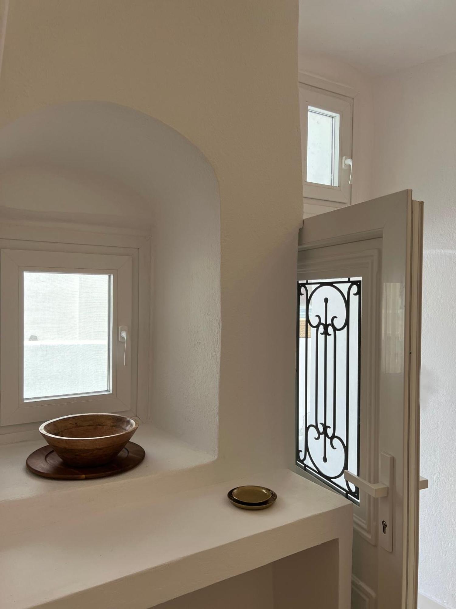 Cave Noelia Apartment Фира Екстериор снимка