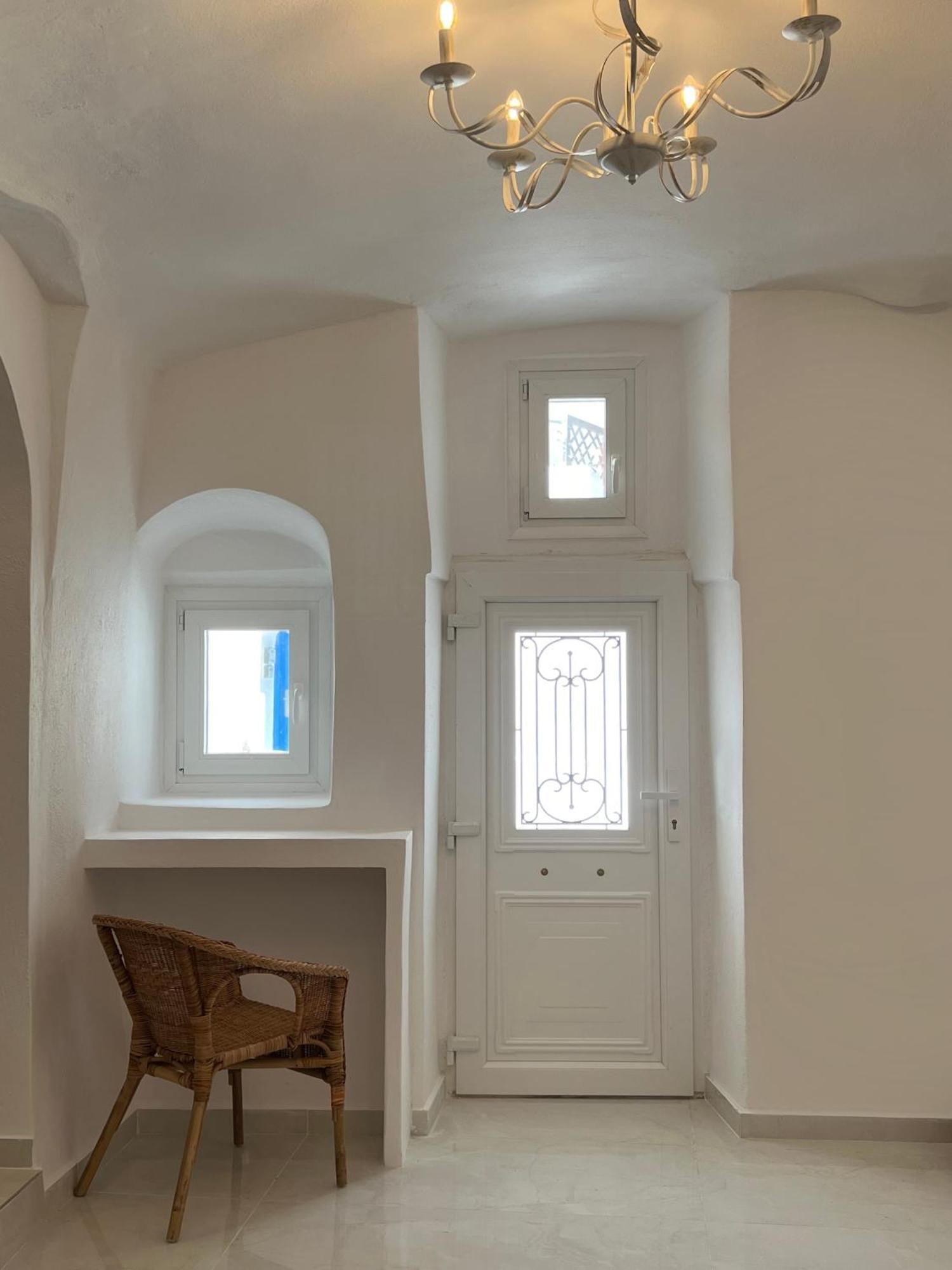 Cave Noelia Apartment Фира Екстериор снимка