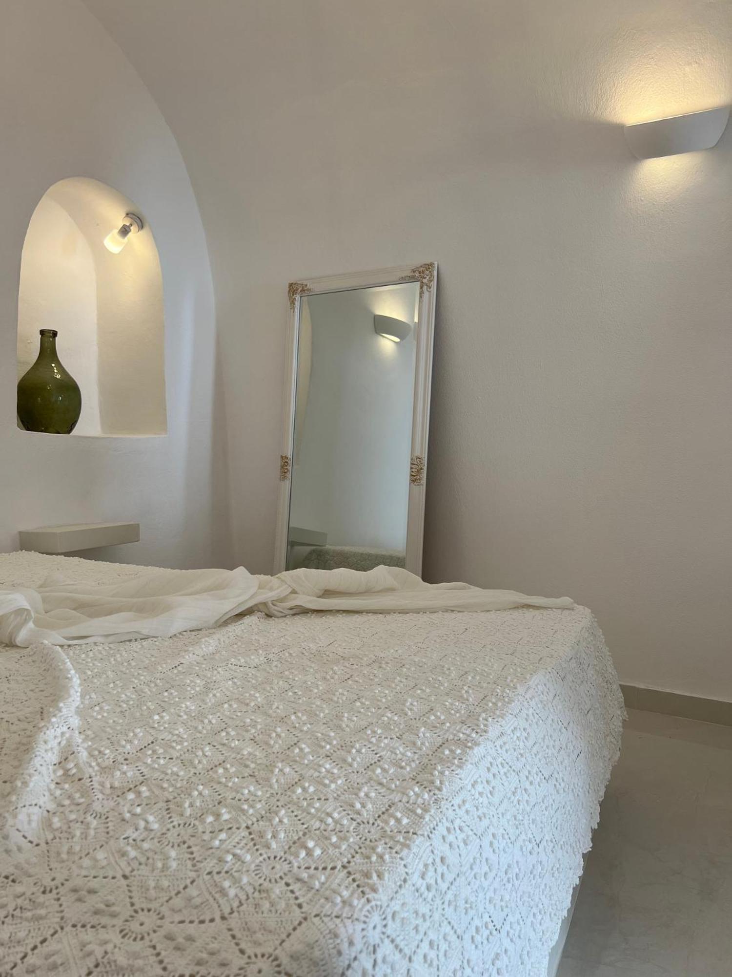Cave Noelia Apartment Фира Екстериор снимка